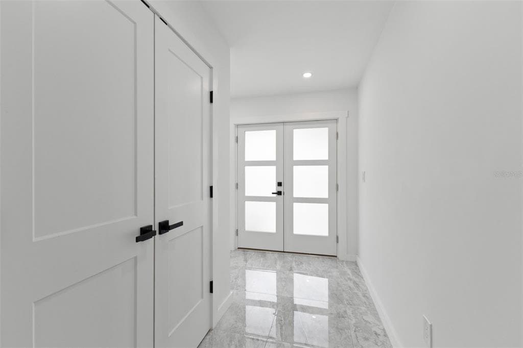910 BAYSHORE DRIVE photo 17