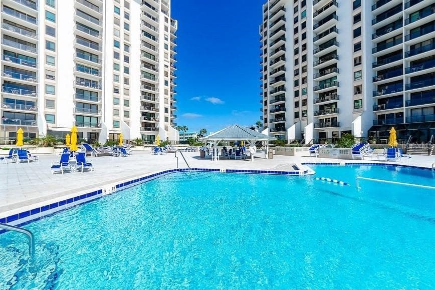 440 S GULFVIEW BOULEVARD 1004 photo 2