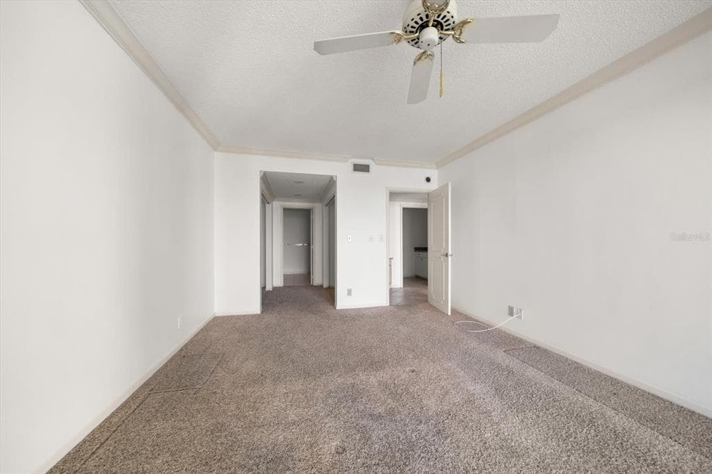 1501 GULF BOULEVARD 604 photo 15