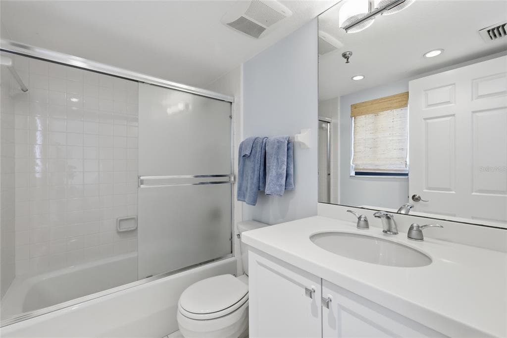 1425 GULF OF MEXICO DRIVE 408 photo 11