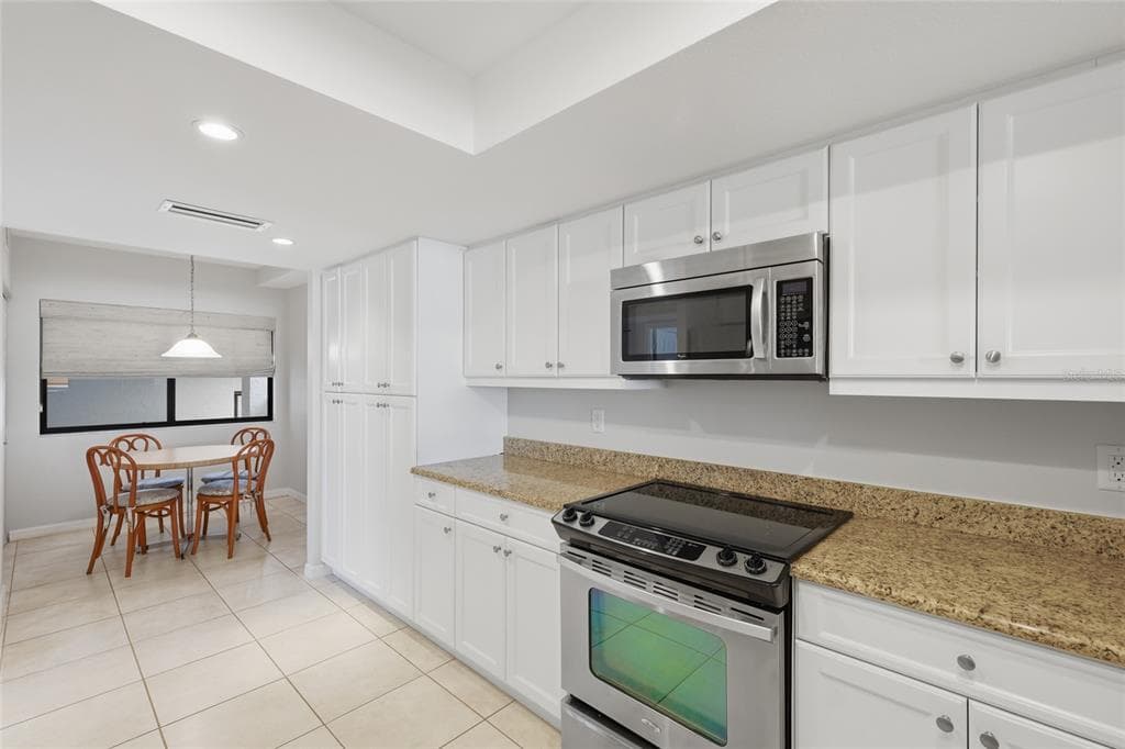1425 GULF OF MEXICO DRIVE 408 photo 19