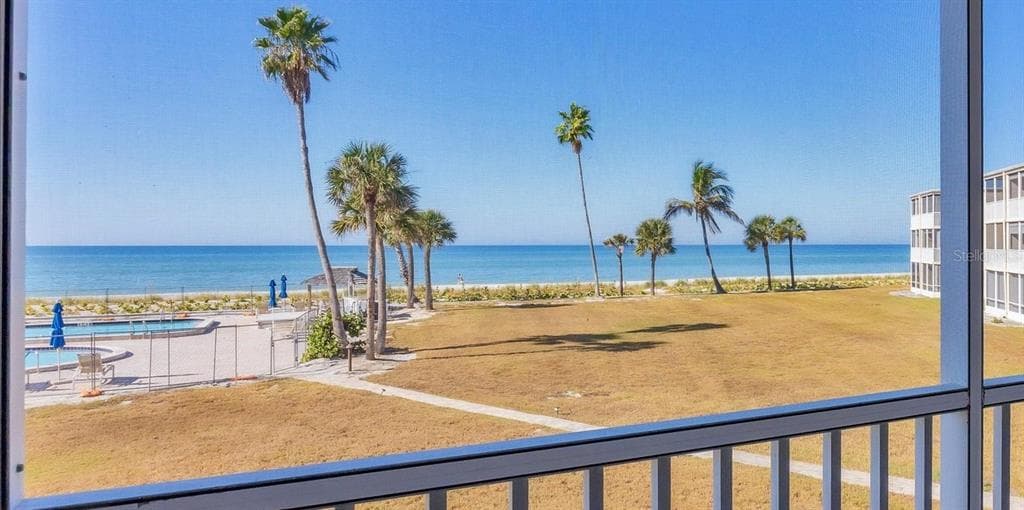 4825 GULF OF MEXICO DRIVE 202 photo 1