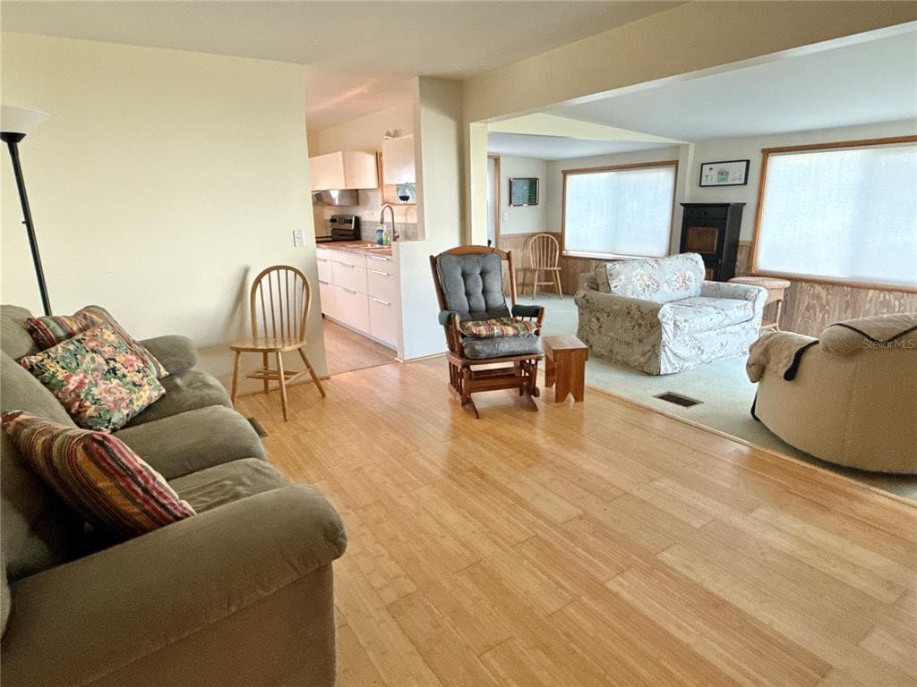340 MOUNT OAK AVENUE NE 754 photo 11