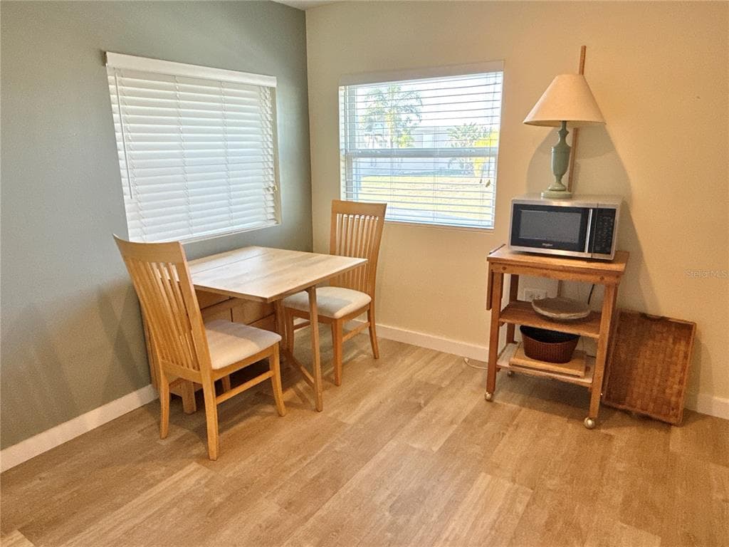 340 MOUNT OAK AVENUE NE 754 photo 19