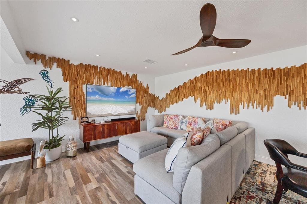 440 BOCILLA DRIVE photo 8