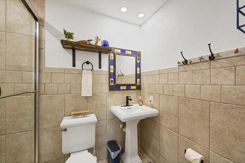 440 BOCILLA DRIVE photo 25