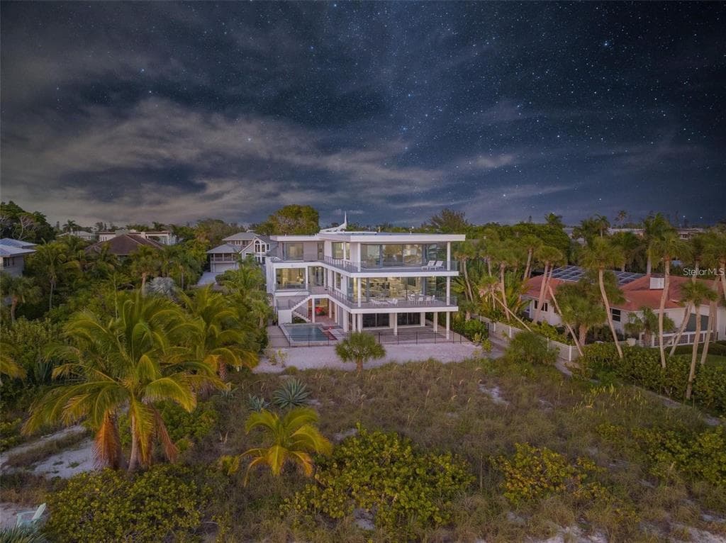 104 SUNSET LANE photo 8