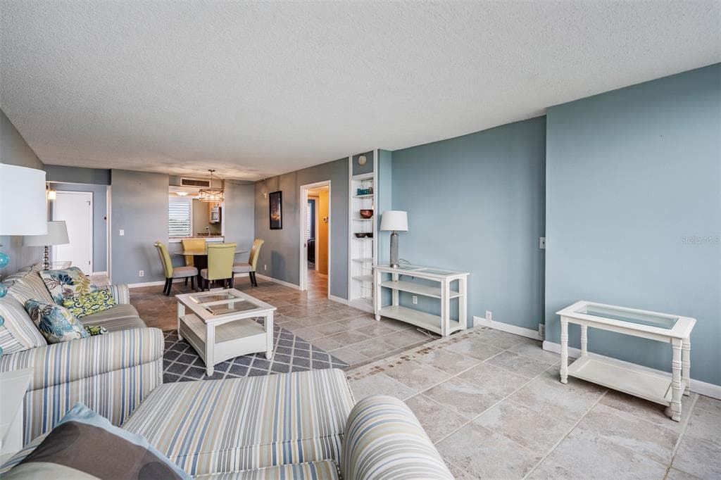 2620 COVE CAY DRIVE 601 photo 13
