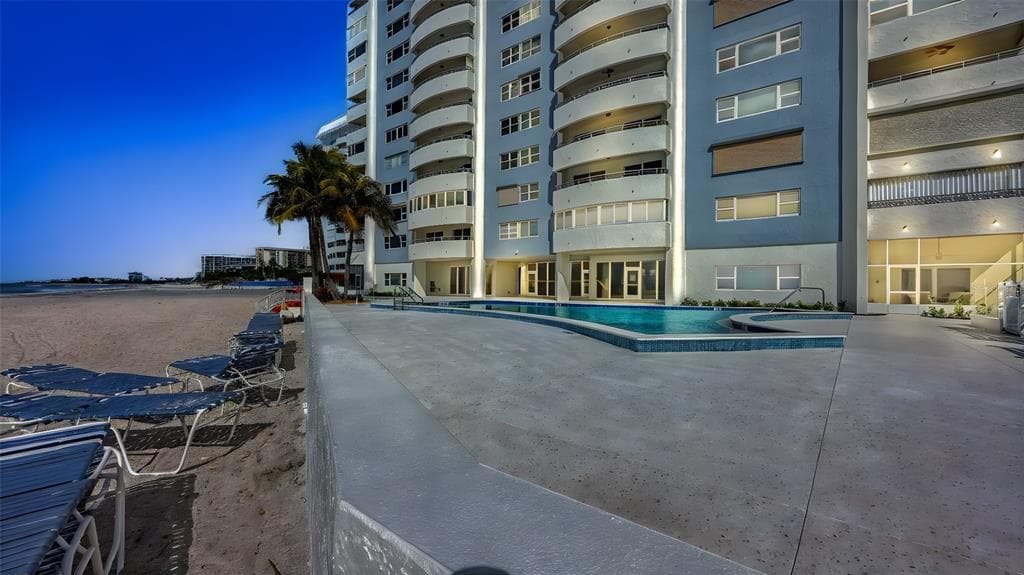1750 BENJAMIN FRANKLIN DRIVE 9F photo 8