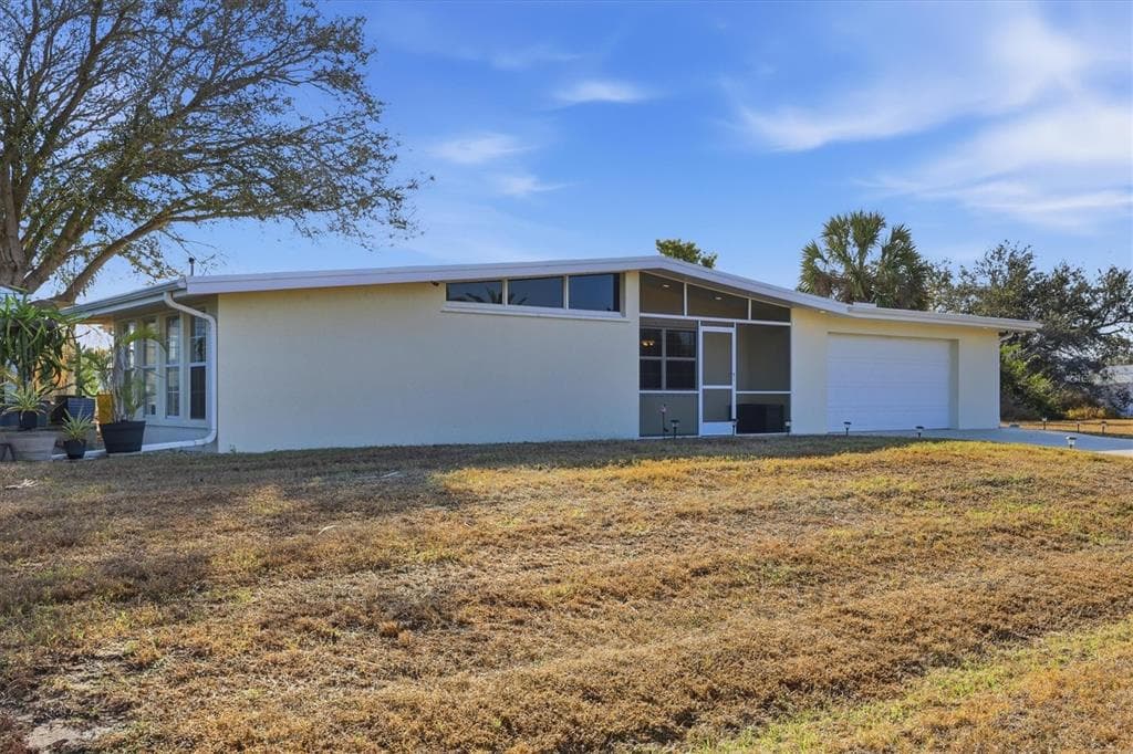 3492 DISCOVERY DRIVE photo 1