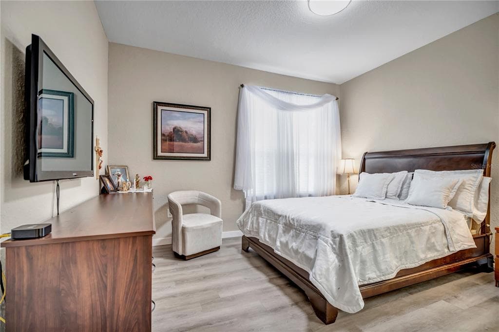 9834 LAKE CHASE ISLAND WAY 9834 photo 9