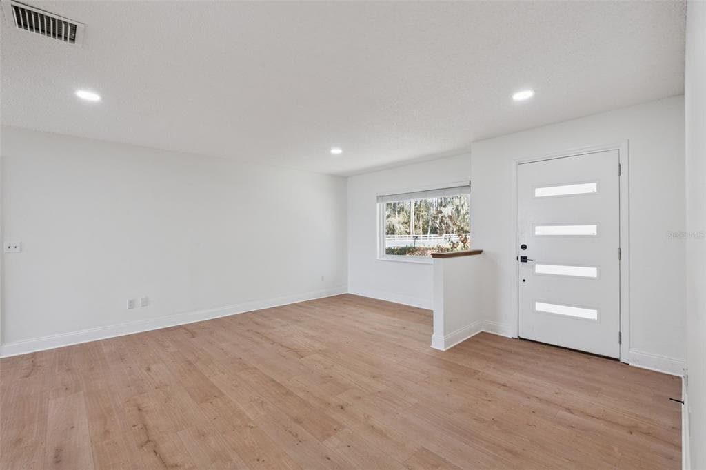 6346 BENNETT COURT photo 6
