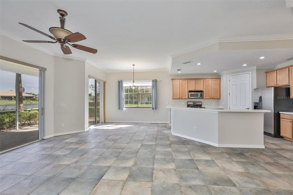 1324 EMERALD DUNES DRIVE photo 12
