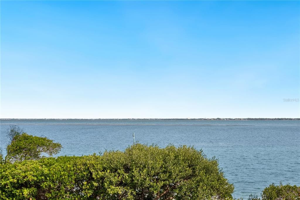 340 GULF OF MEXICO DRIVE #115 2