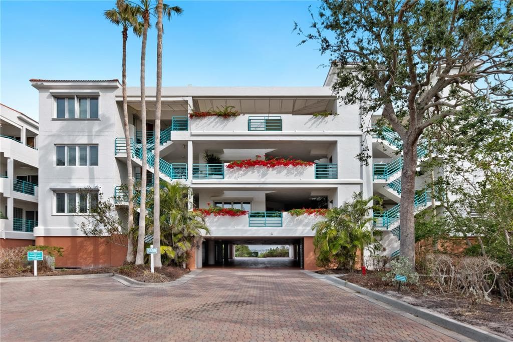 340 GULF OF MEXICO DRIVE #115 1