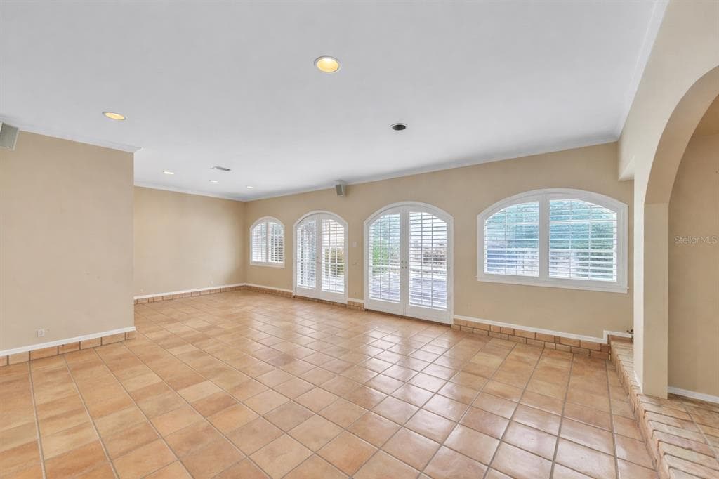 6212 BAYSHORE BOULEVARD K photo 8