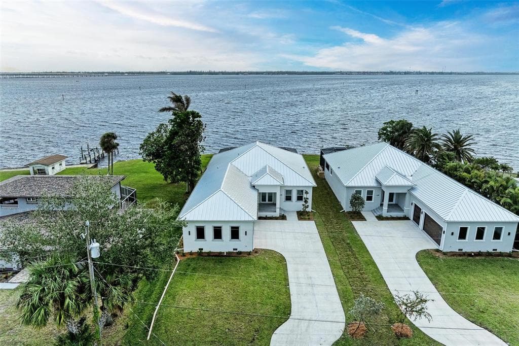 112 NORTHSHORE TERRACE 1