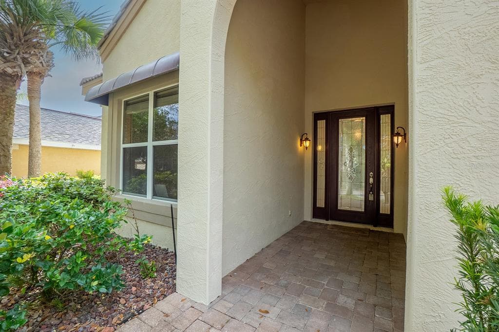 79 SOUTHLAKE DRIVE photo 2
