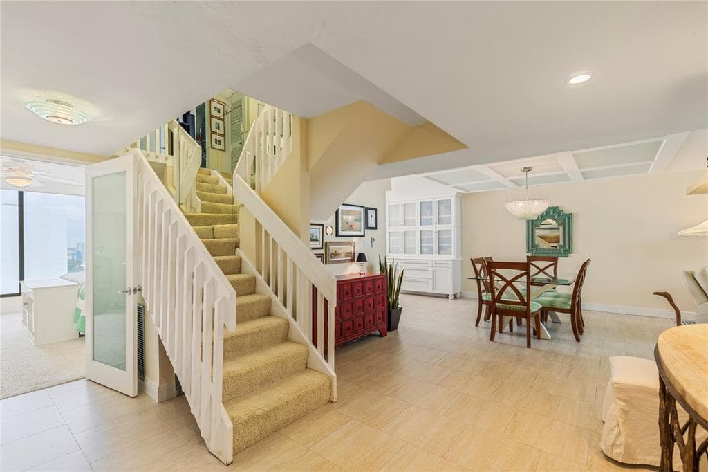 440 S GULFVIEW BOULEVARD 1705 photo 4