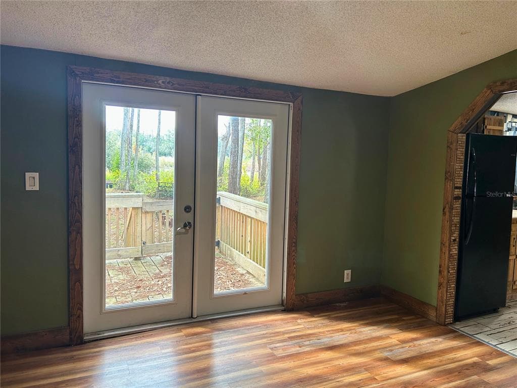 9867 JEROME DRIVE photo 17