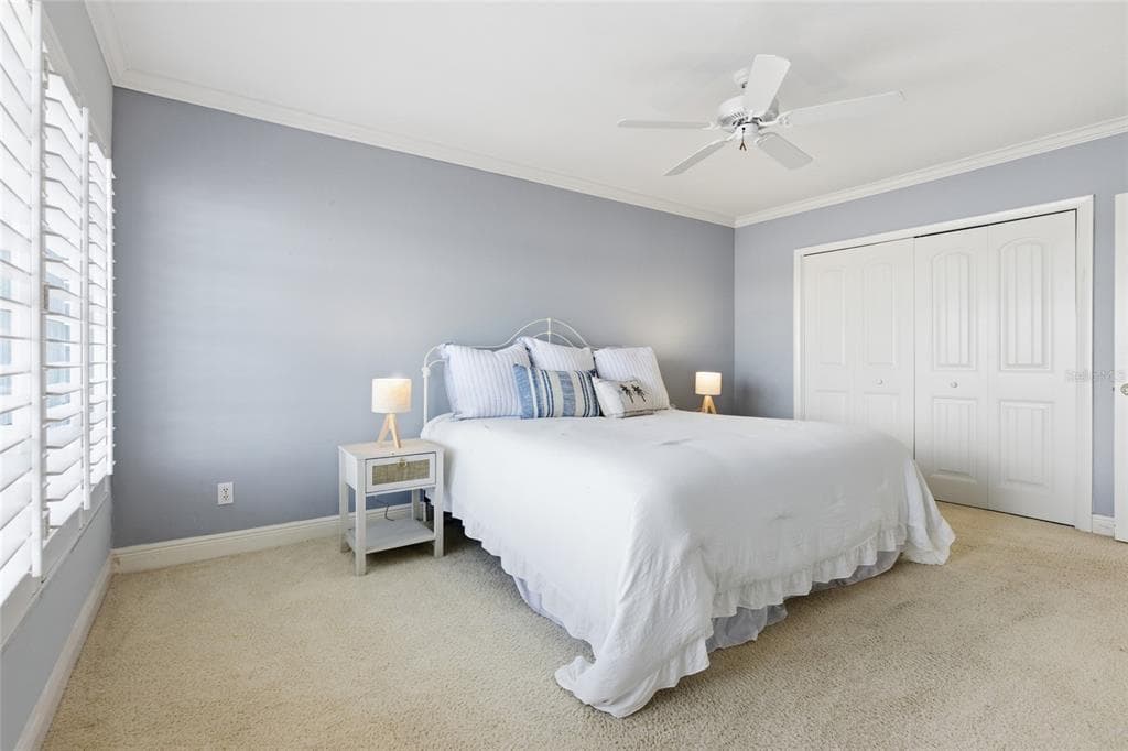 4420 EXETER DRIVE 303 photo 12