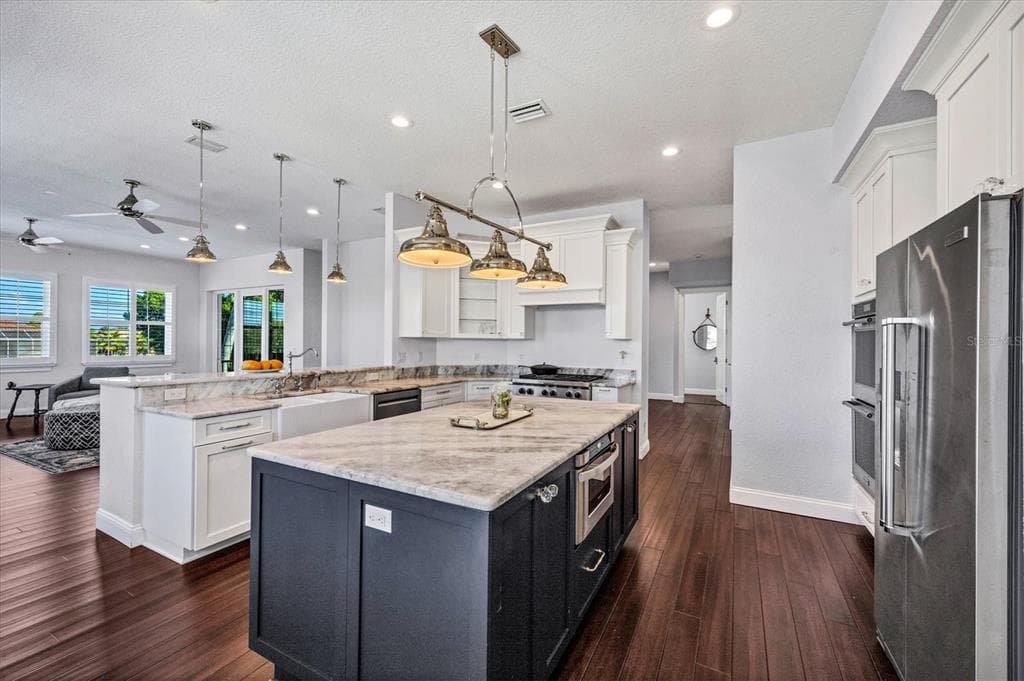 10050 CREEKSIDE DRIVE photo 13