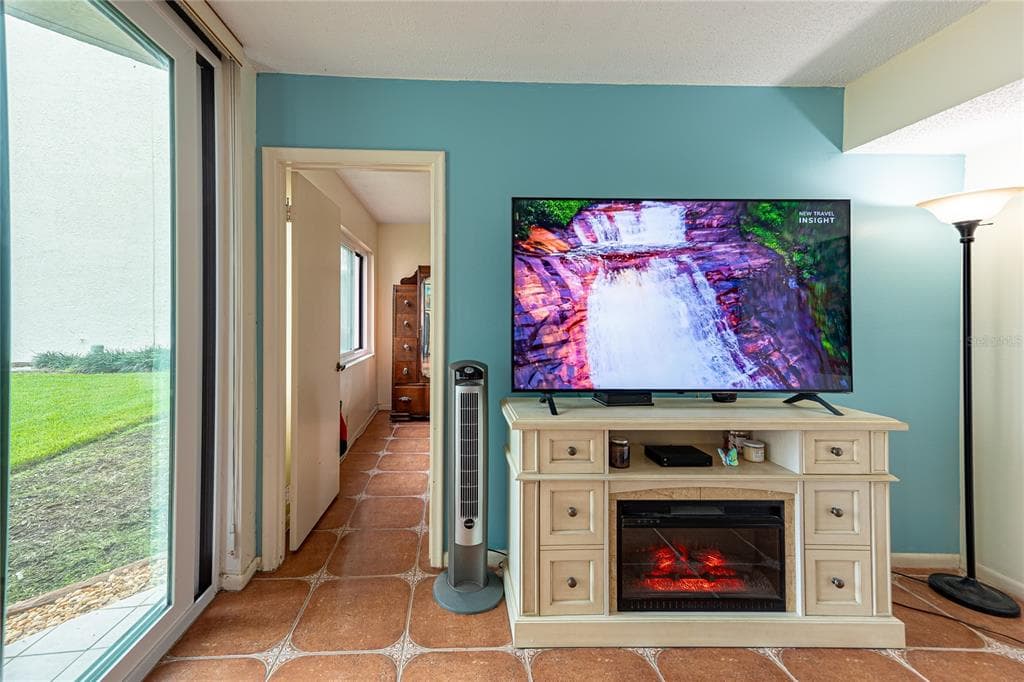 5541 PUERTA DEL SOL BOULEVARD S 116 photo 9