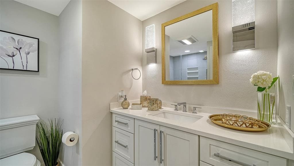 2301 GULF OF MEXICO DRIVE 12N and 11N photo 16