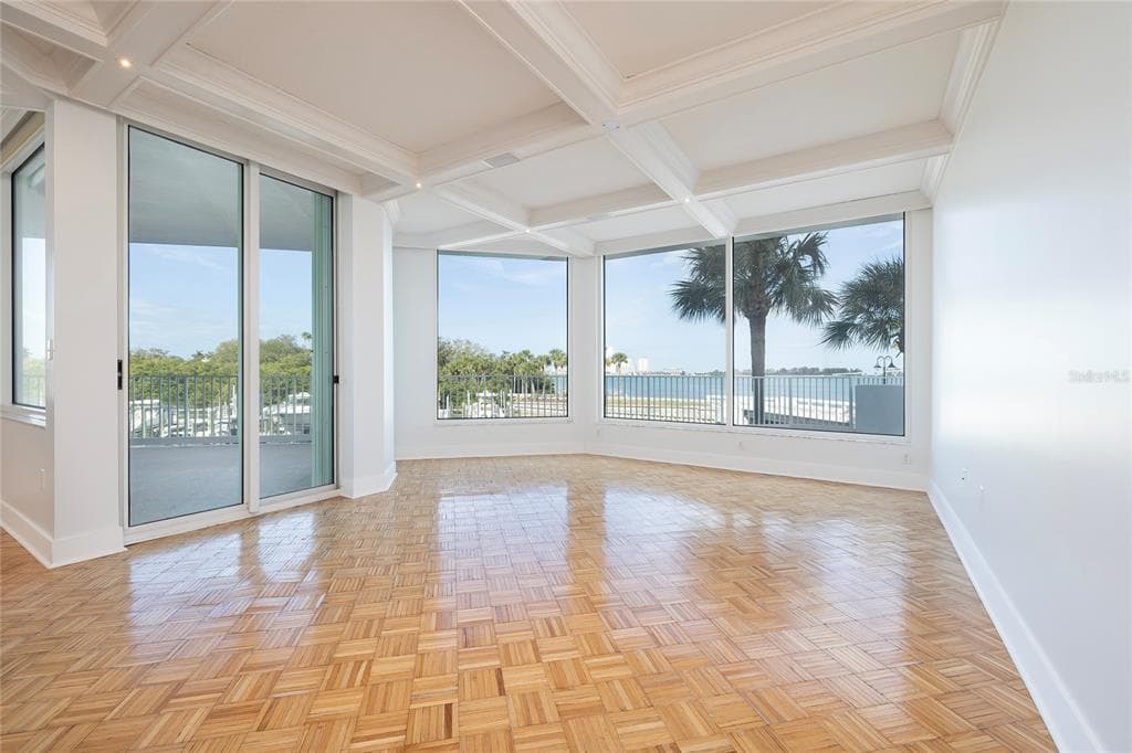 2 SEASIDE LANE 103 photo 13