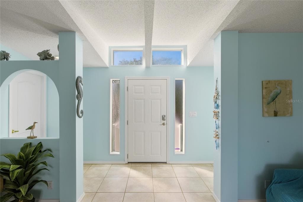 4190 PELICAN POINTE DRIVE photo 12