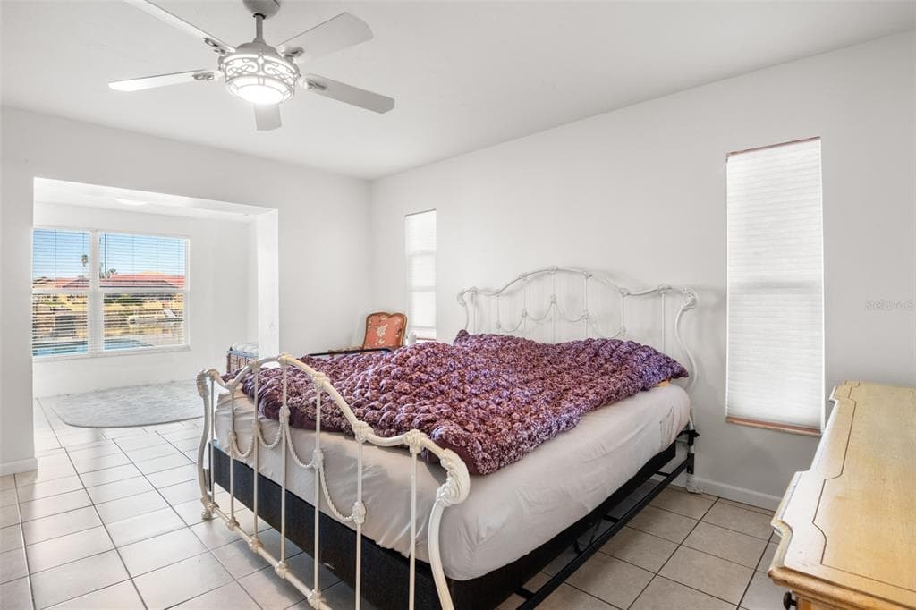 5451 WINDWARD WAY photo 11