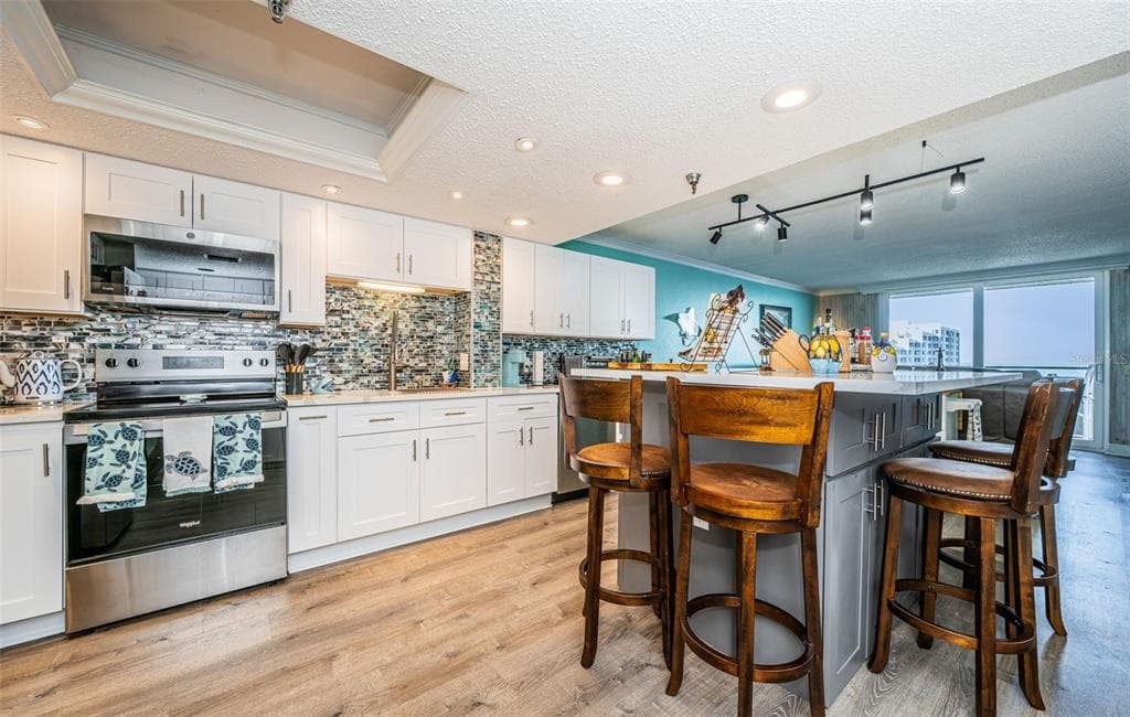 6035 SEA RANCH DRIVE 505 photo 2