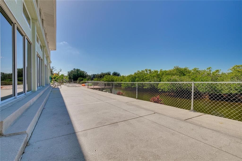 14441 BIRCH STREET photo 5