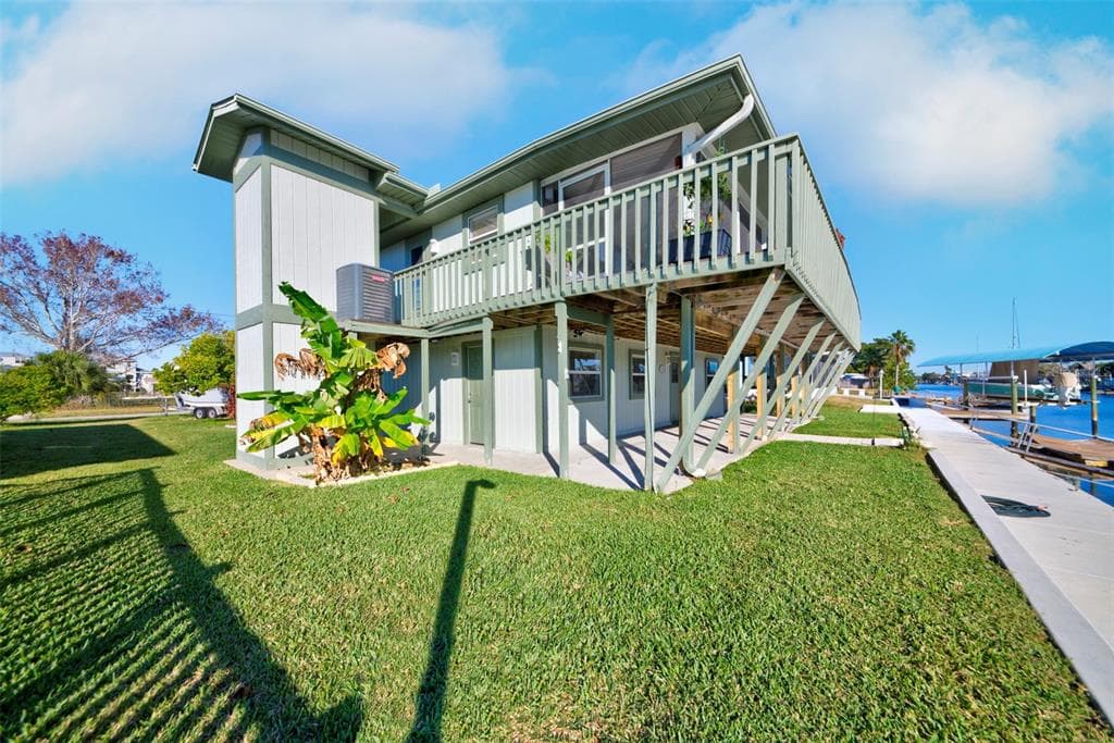 3358 MINNOW CREEK DRIVE 1