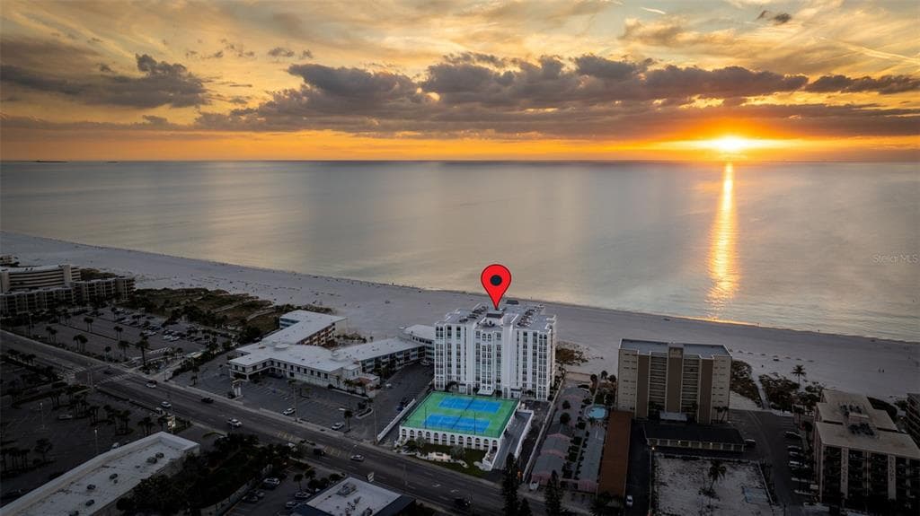 4950 GULF BOULEVARD 207 photo 2