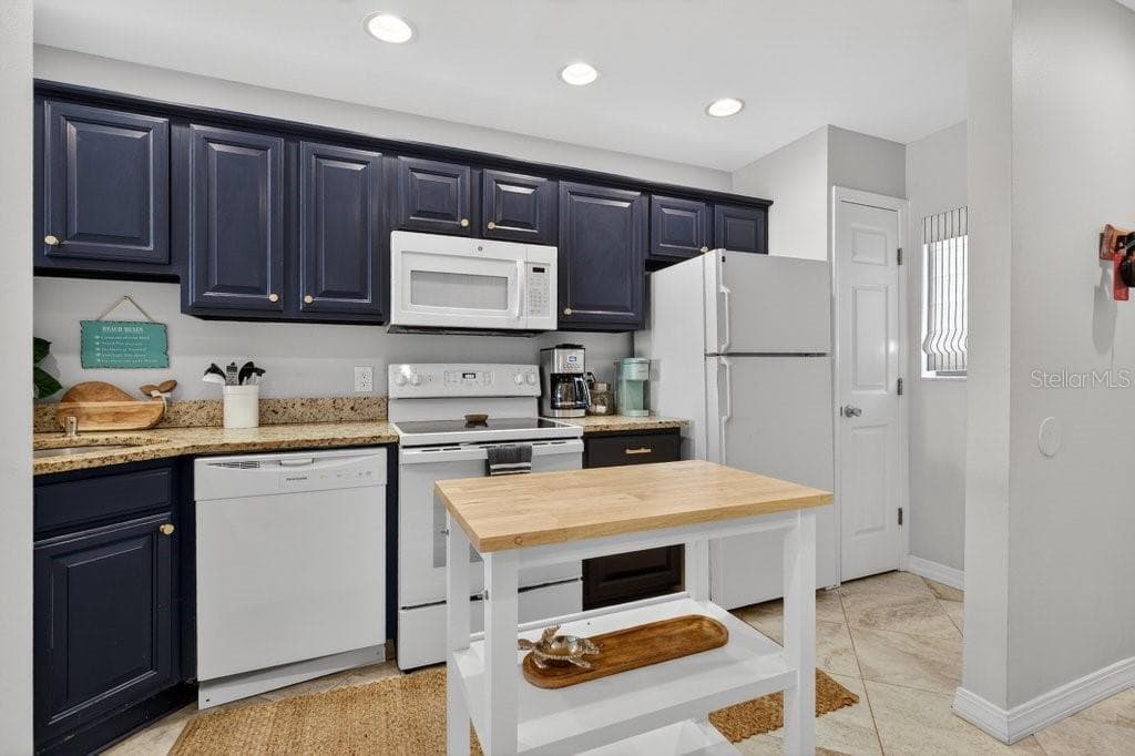 8550 A1A #209 S 2129 photo 10