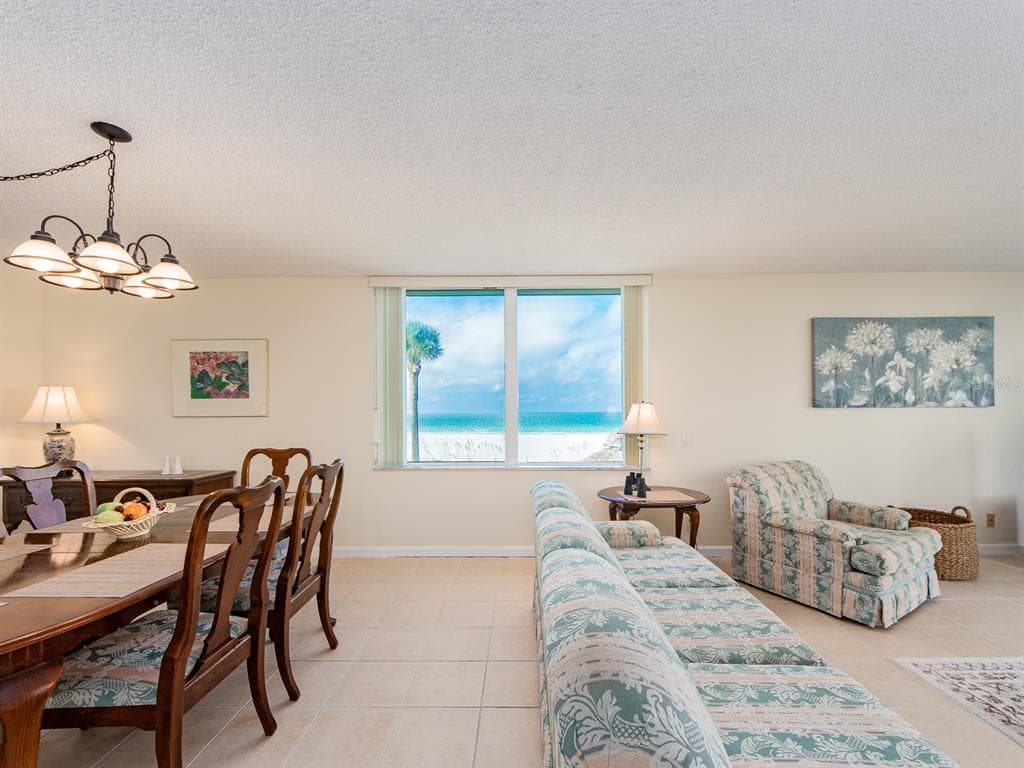 1430 GULF BOULEVARD 110 photo 13