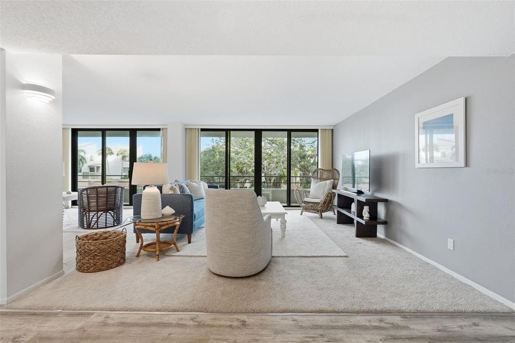 6415 MIDNIGHT PASS ROAD #211 5