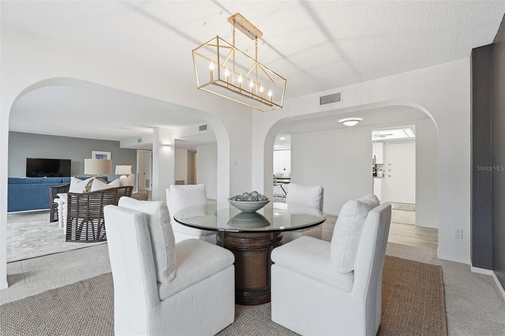 6415 MIDNIGHT PASS ROAD 211 photo 14