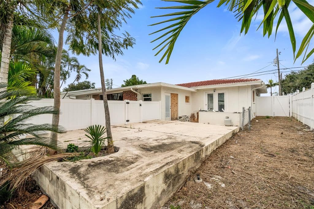 9570 SUN ISLE DRIVE NE photo 25