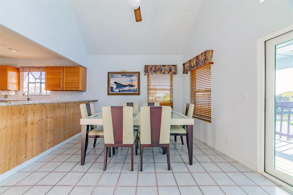 6432 DRIFTWOOD DRIVE photo 14