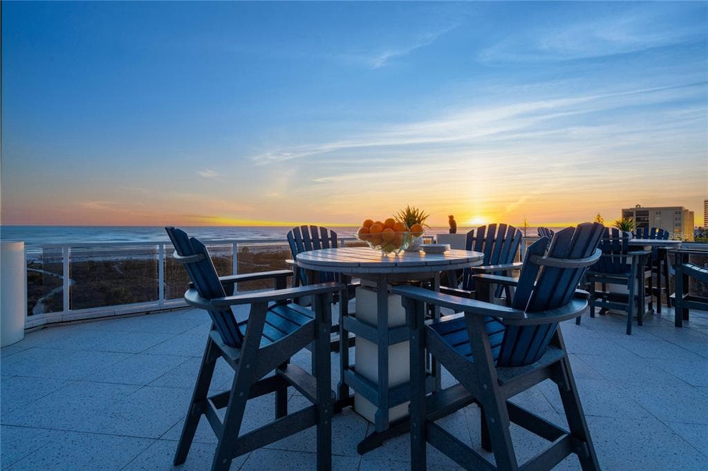 534 BEACH ROAD photo 4