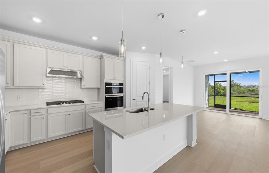 16419 LILY ELAINE WAY photo 17