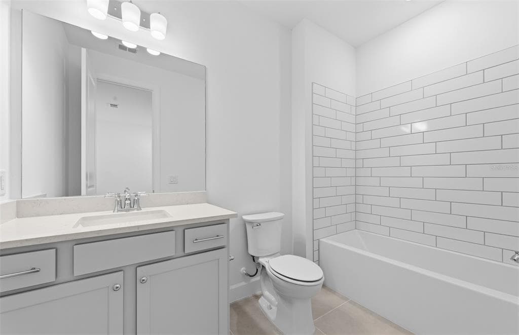 16419 LILY ELAINE WAY photo 9