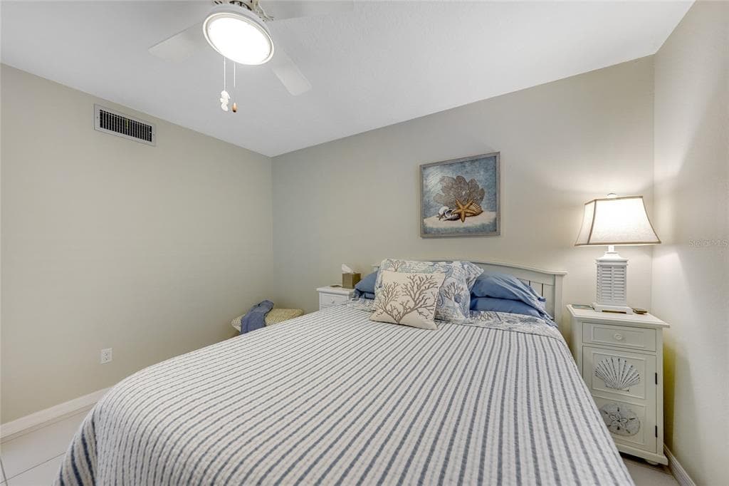 1701 BEACH ROAD 202 photo 24