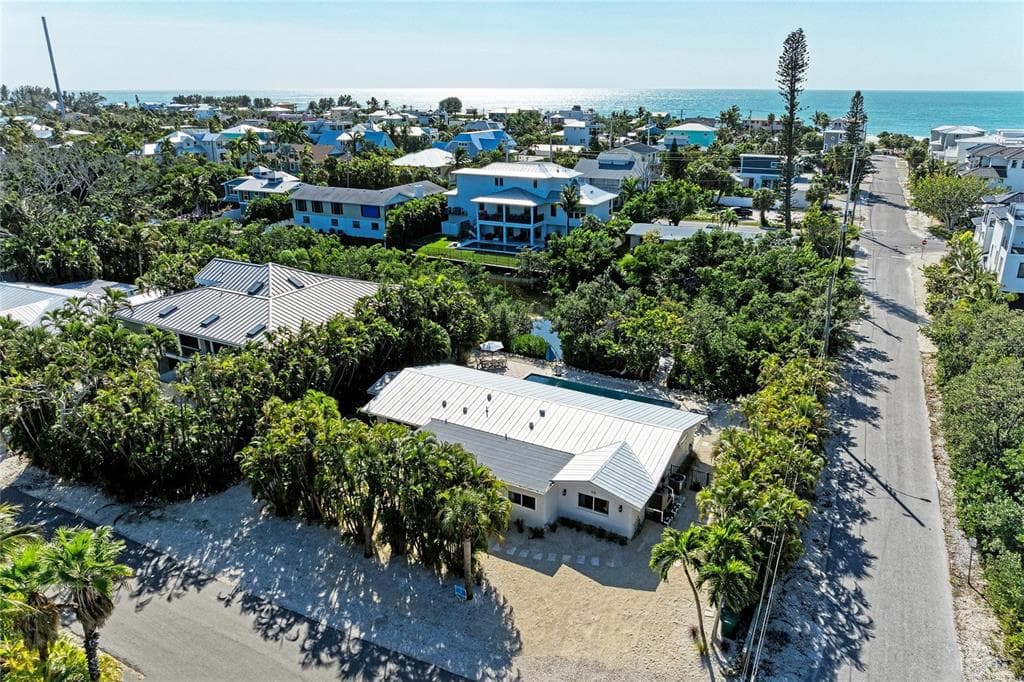 115 LOS CEDROS DRIVE photo 2