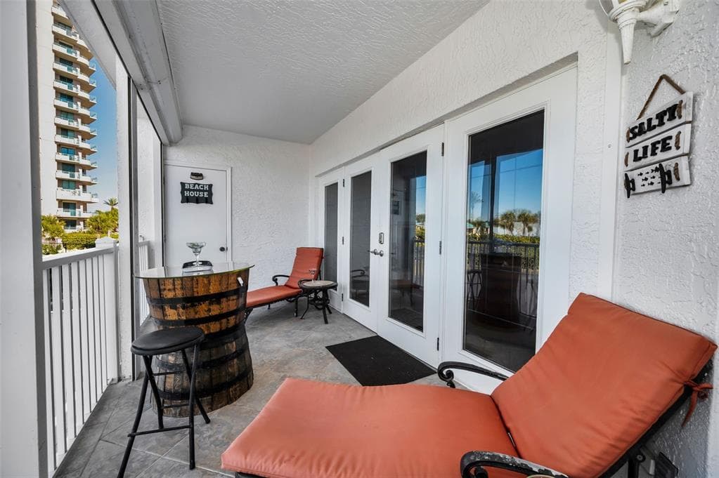 1582 GULF BOULEVARD 1106 photo 13