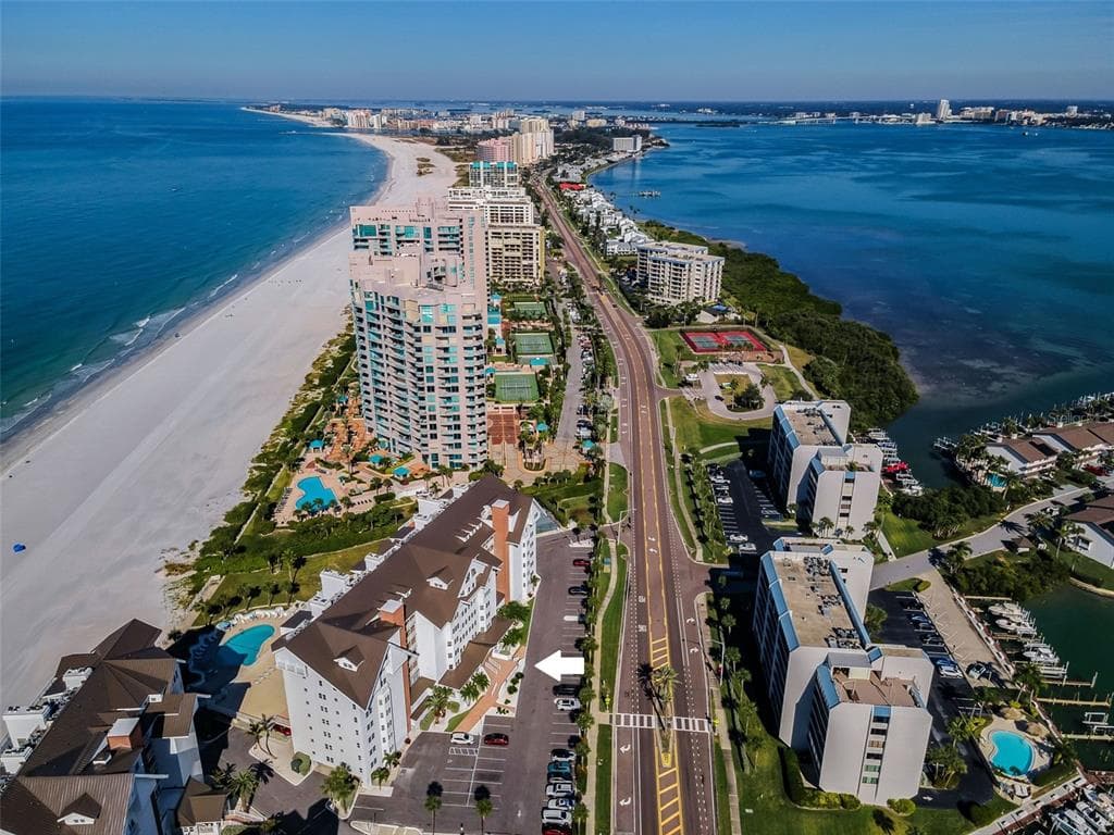 1582 GULF BOULEVARD 1106 photo 3