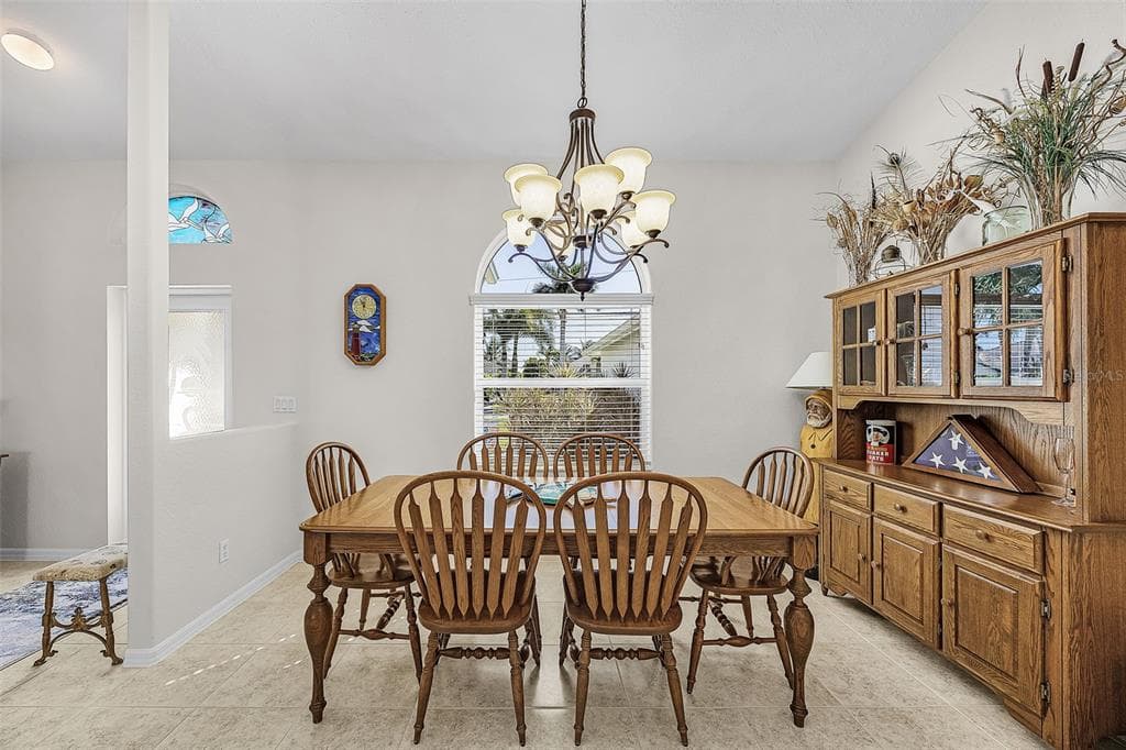 430 NW 39TH AVENUE photo 8