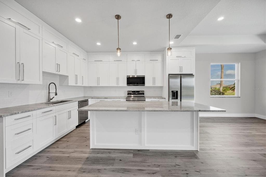 9 BUNKER PLACE photo 15
